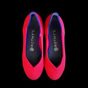 Red Flat Rothy's (Size 6)